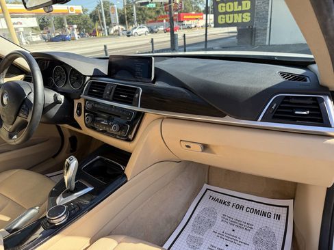Used 2016 BMW 320i Sedan image 25