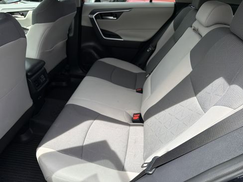 Used 2025 Toyota RAV4 XLE w/ Convenience Package AWD/4WD image 24