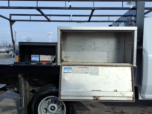 Used 2022 Chevrolet Silverado 3500 W/T w/ WT Convenience Package image 5