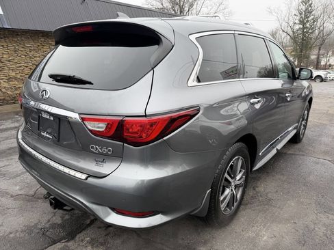 Used 2017 INFINITI QX60 AWD w/ Premium Plus Package image 16