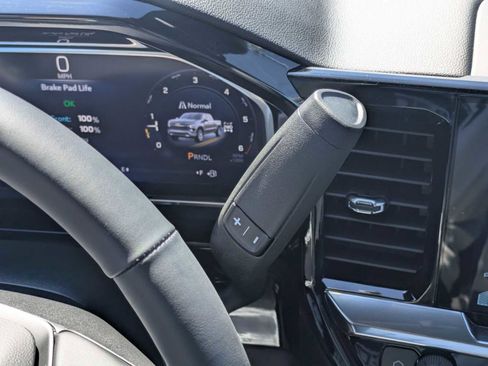 New 2026 Chevrolet Silverado 1500 RST w/ LPO, Dark Essentials Package AWD/4WD image 30