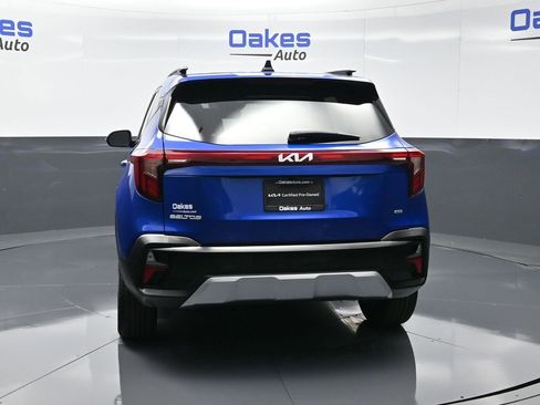 Certified 2025 Kia Seltos S image 7