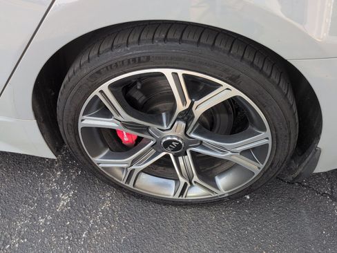 Used 2021 Kia Stinger GT image 5