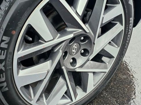 Used 2023 Hyundai Santa Fe Calligraphy image 6