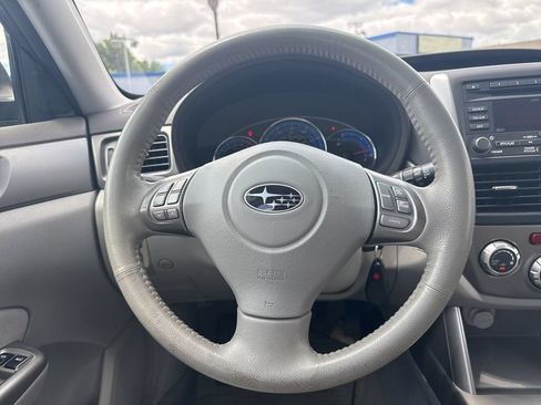 Used 2009 Subaru Forester 2.5X Limited AWD/4WD image 10