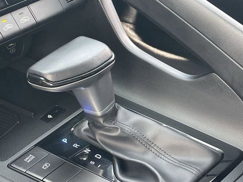 Certified 2025 Hyundai Elantra Sport FWD image 28