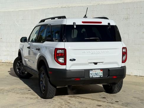 Used 2023 Ford Bronco Sport Badlands image 4