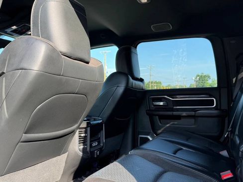 Used 2022 RAM 2500 Laramie w/ Night Edition AWD/4WD image 30