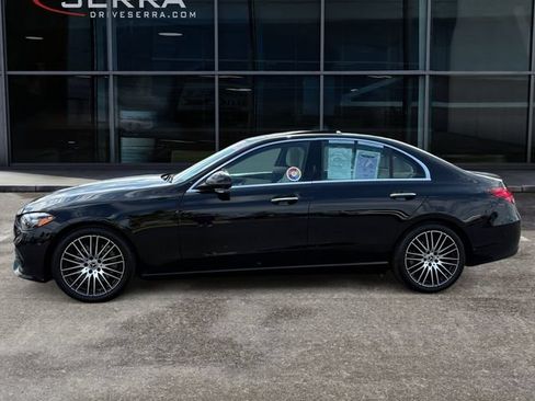 Used 2024 Mercedes-Benz C 300 4MATIC Sedan image 2