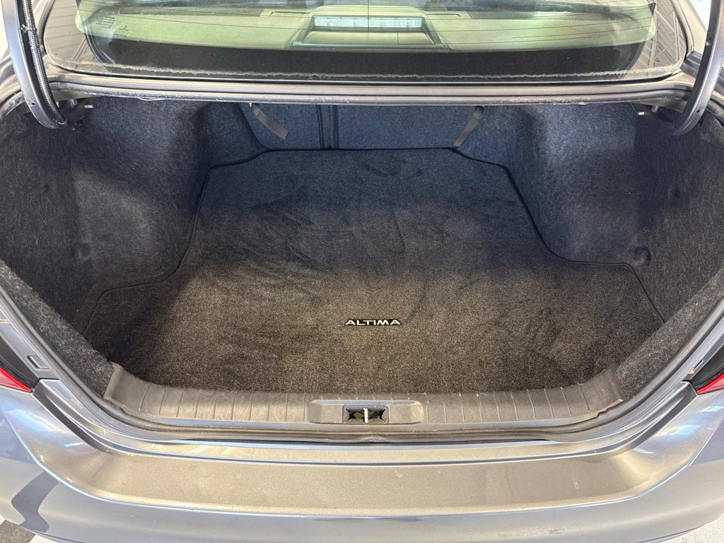 Used 2018 Nissan Altima 2.5 SV FWD image 14