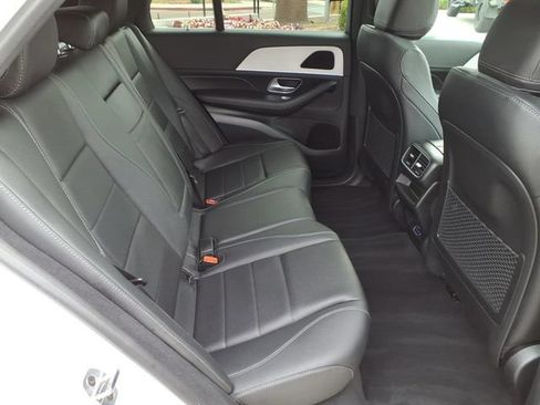 Certified 2025 Mercedes-Benz GLE 450e 4MATIC w/ Driver Assistance Package image 20