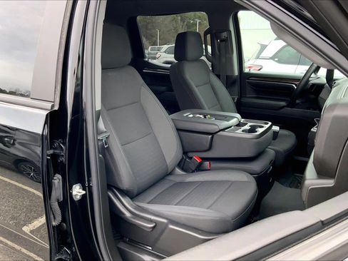 Used 2023 Chevrolet Silverado 1500 LT image 9