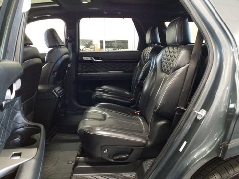 Used 2022 Hyundai Palisade Calligraphy image 13