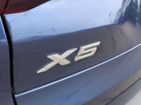 Used 2021 BMW X5 xDrive40i w/ Premium Package AWD/4WD image 13