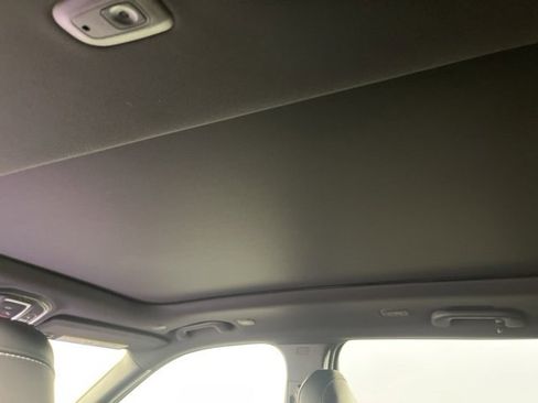 New 2025 Jeep Grand Cherokee Limited w/ Black Appearance Package image 20