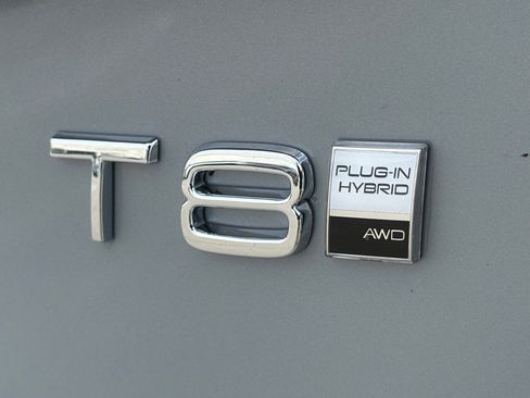 New 2026 Volvo XC90 T8 Plus image 10