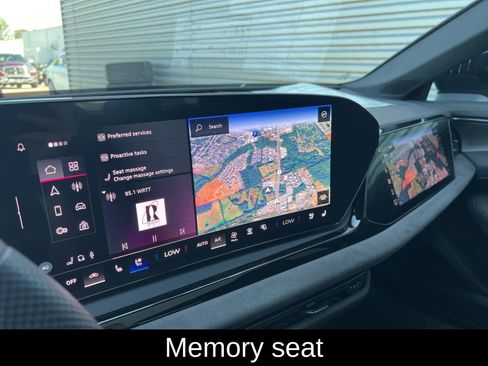 Used 2025 Audi S5 Prestige w/ Prestige Package AWD/4WD image 16