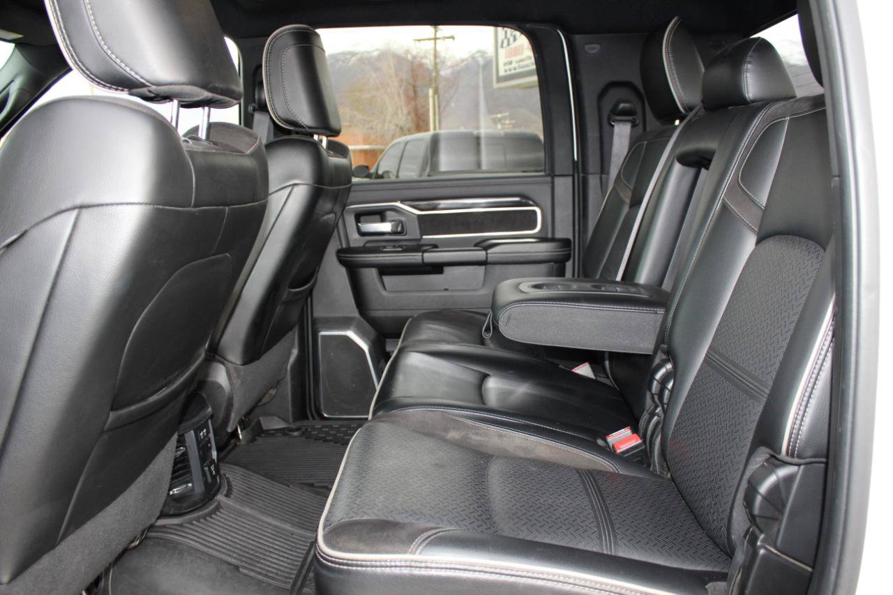 Used 2022 RAM 3500 Laramie AWD/4WD image 18