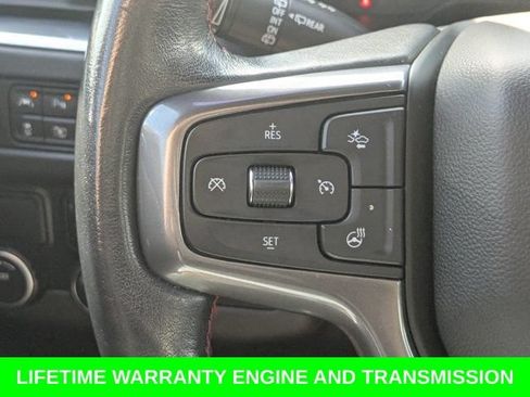 Used 2022 Chevrolet Suburban RST w/ Sport Performance Package RWD image 20
