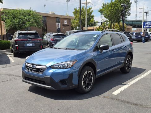 Used 2023 Subaru Crosstrek 2.0i AWD/4WD image 8