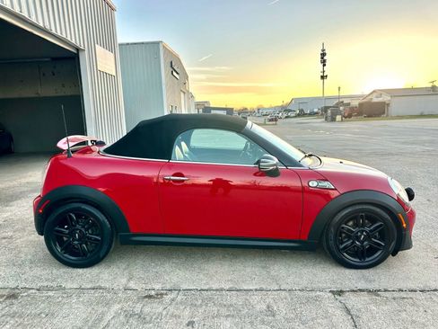 Used 2015 MINI Cooper Roadster S w/ City Package image 8