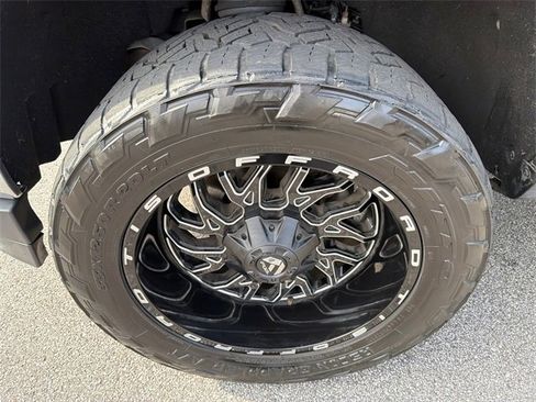 Used 2018 Chevrolet Silverado 1500 LT image 11