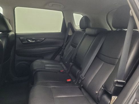 Used 2018 Nissan Rogue SL FWD image 18