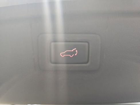 Used 2018 Subaru Outback 2.5i Limited AWD/4WD image 14