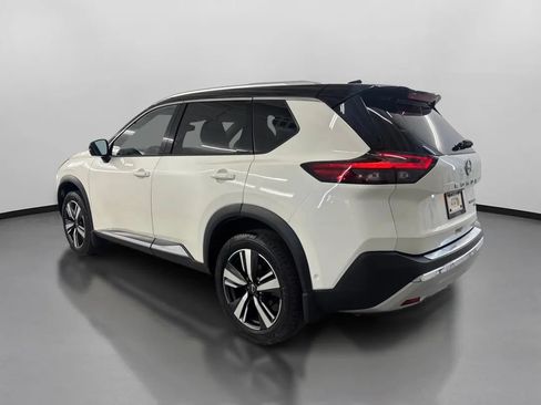 Used 2022 Nissan Rogue Platinum w/ Head-Up Display Package AWD/4WD image 7