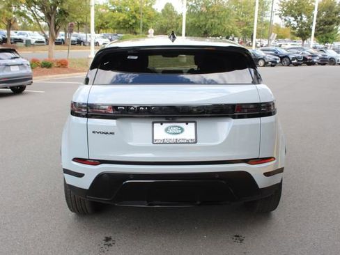 Used 2025 Land Rover Range Rover Evoque S image 7