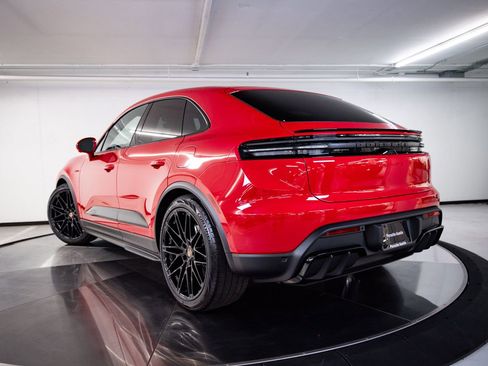 New 2026 Porsche Macan GTS Electric AWD/4WD image 3