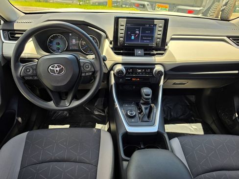 Certified 2022 Toyota RAV4 XLE AWD/4WD image 24
