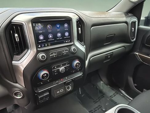Used 2022 Chevrolet Silverado 2500 LT w/ Convenience Package RWD image 24
