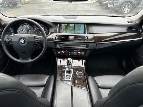 Used 2014 BMW 528i xDrive 528i xDrive image 11