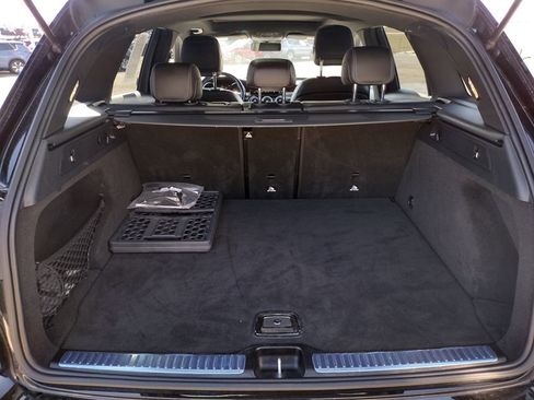 Used 2022 Mercedes-Benz GLC 300 GLC 300 image 9