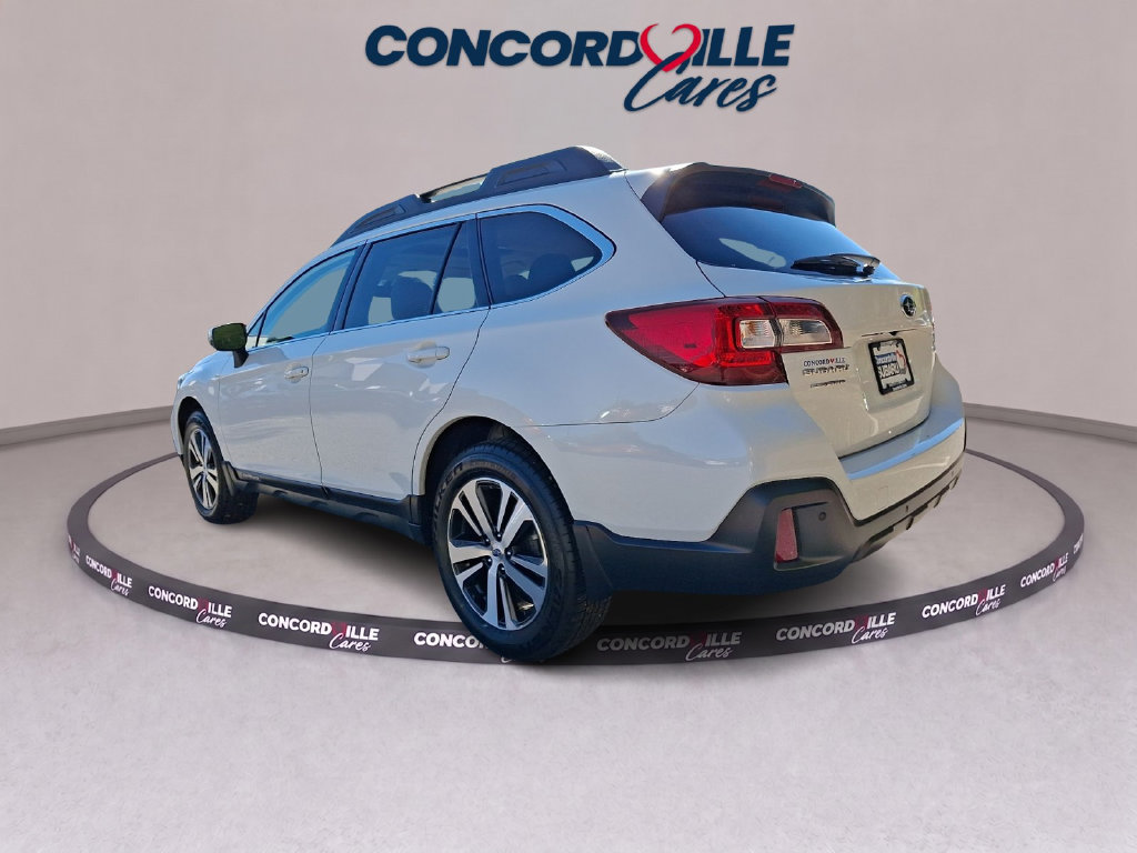 Used 2018 Subaru Outback 2.5i Limited AWD/4WD image 4