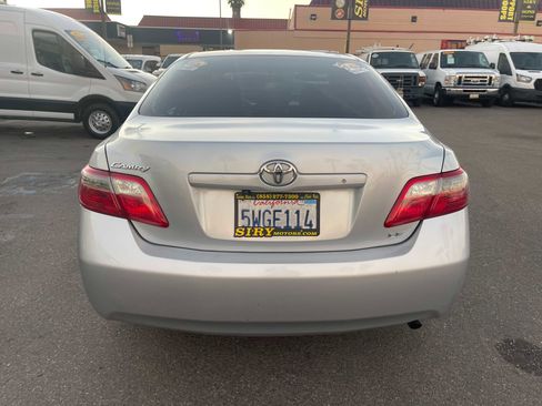 Used 2007 Toyota Camry LE image 4