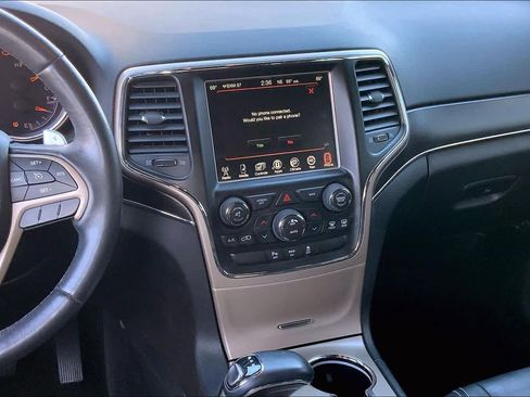 Used 2015 Jeep Grand Cherokee Limited image 7