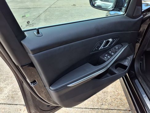 Used 2024 BMW 330i Sedan RWD image 12