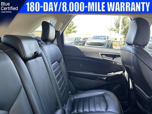 Used 2020 Ford Edge SEL w/ Convenience Package FWD image 17