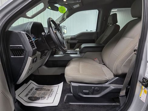 Used 2019 Ford F150 XLT w/ Equipment Group 302A Luxury AWD/4WD image 10