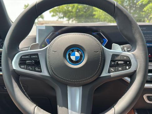 New 2026 BMW X5 xDrive50e w/ M Sport Package AWD/4WD image 20