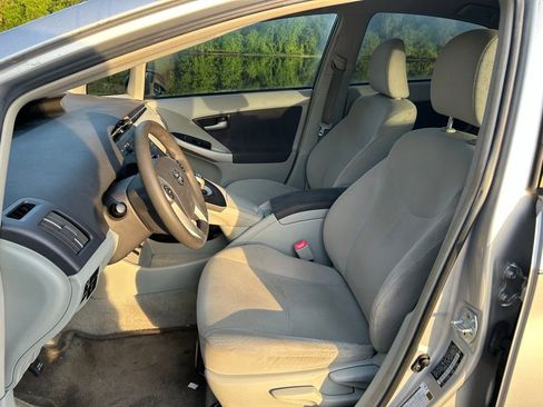 Used 2011 Toyota Prius Two FWD image 15