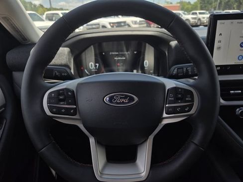 New 2026 Ford Explorer Active w/ Active Comfort Package AWD/4WD image 19
