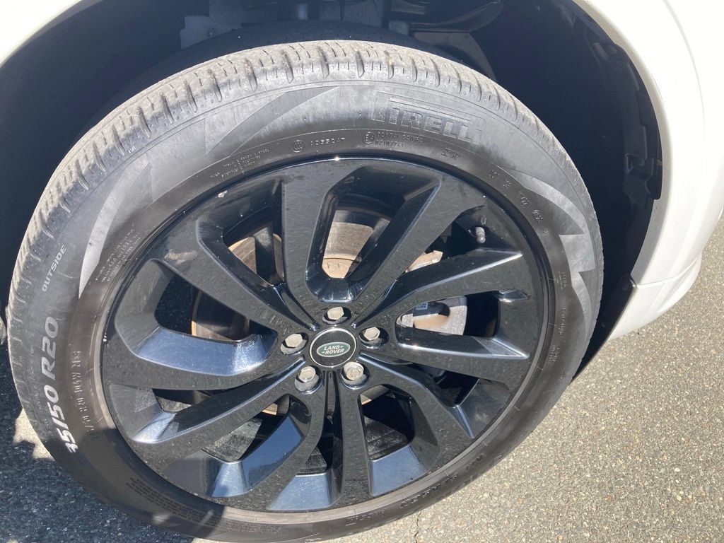 Used 2022 Land Rover Discovery Sport S R-Dynamic AWD/4WD image 42