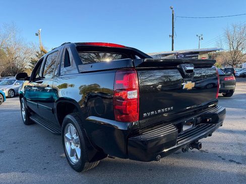 Used 2013 Chevrolet Avalanche LT w/ All-Star Edition image 4