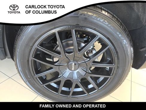 Used 2019 Toyota RAV4 XLE FWD image 11