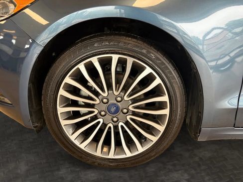 Used 2018 Ford Fusion Titanium AWD/4WD image 36