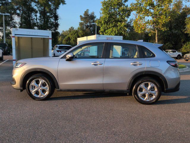 Used 2024 Honda HR-V LX image 8