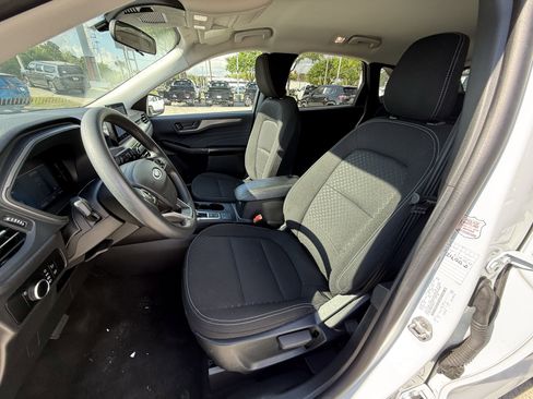 Used 2025 Ford Escape Active image 29